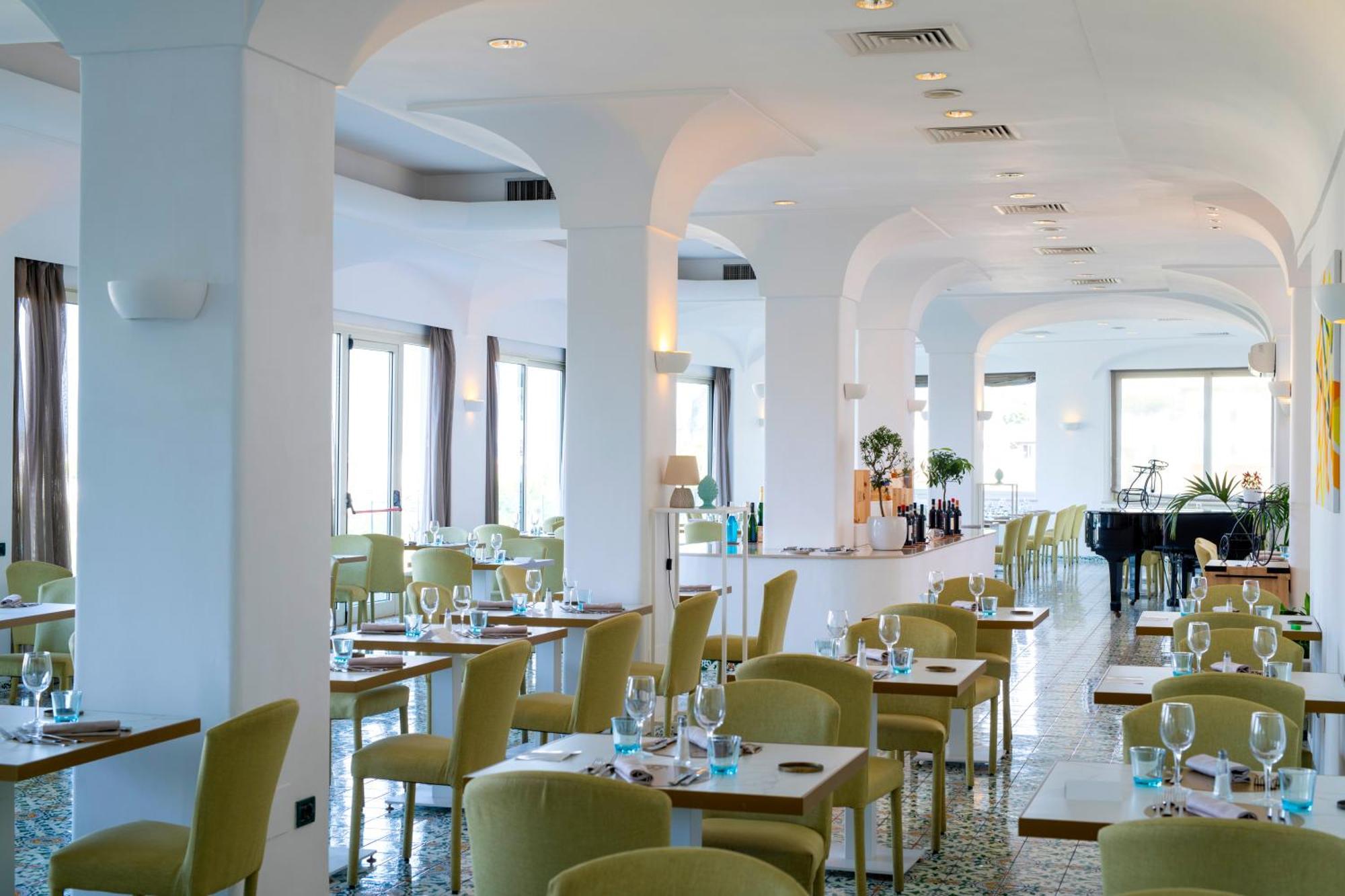 Hermitage Resort & Thermal Spa イスキア島 エクステリア 写真